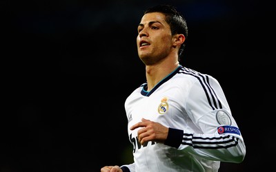 幻影体育精华-于帕梅卡诺成后防毒瘤